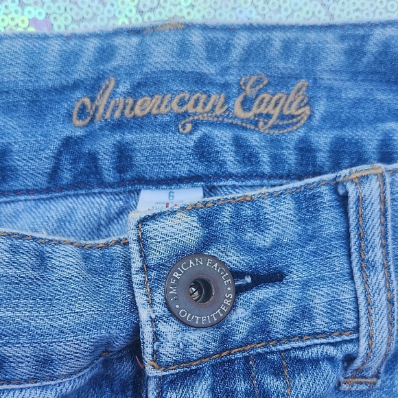 American Eagle Denim Mini Skirt - Picture 2 of 3